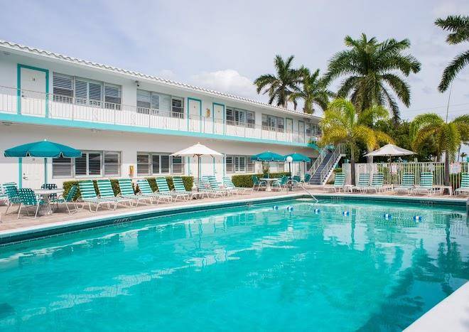 Driftwood beach club