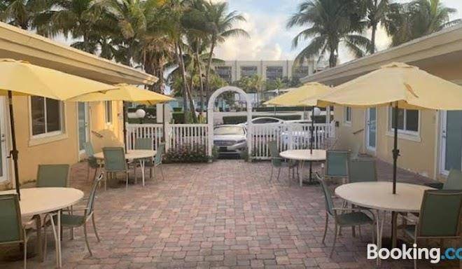 Hollywood beach princess unit