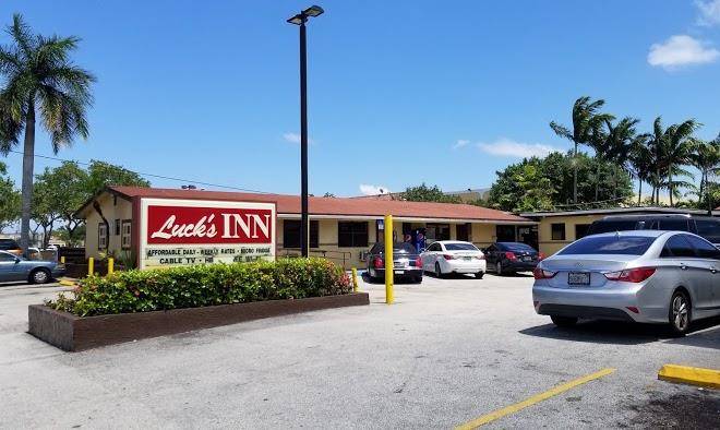 Luck's inn