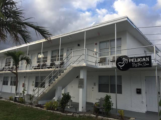 Pelican by the sea motel