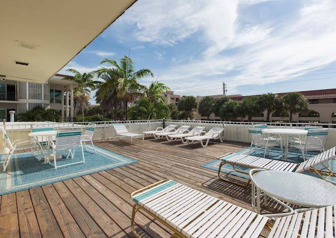 Sunny shores inn & suites