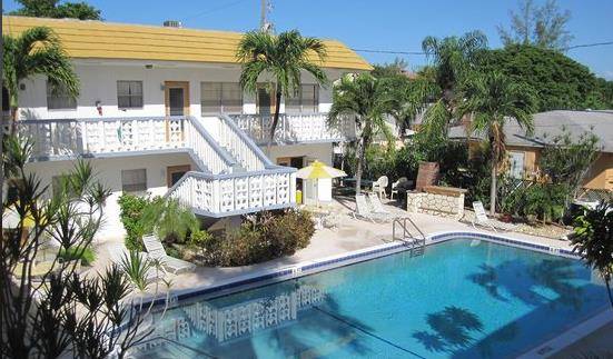 Three crowns apt resort