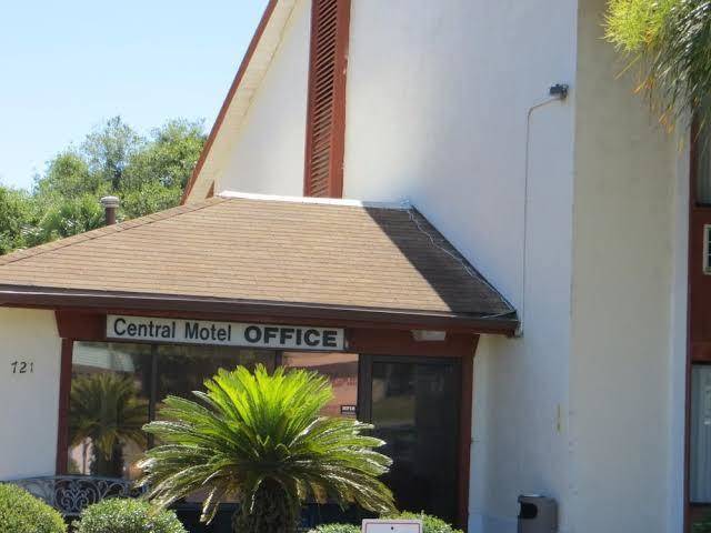 Central motel
