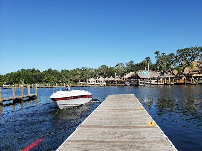 Macrae's of homosassa inc