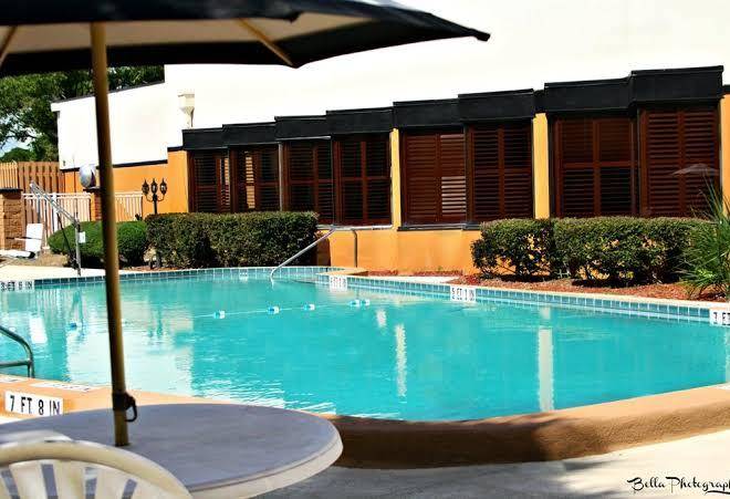 Zen Living Suites Extended Stay Orange Park