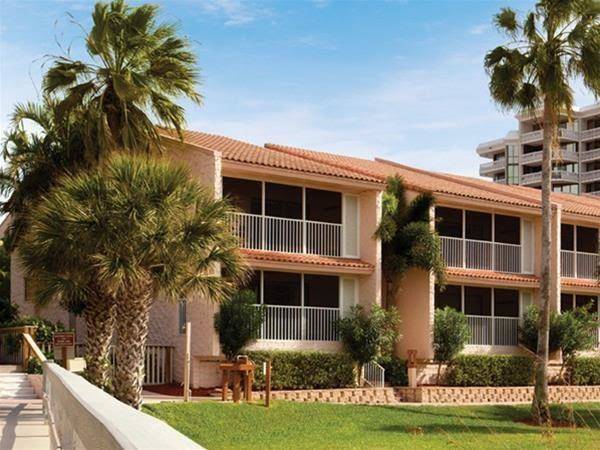 Club Regency Of Marco Island Image