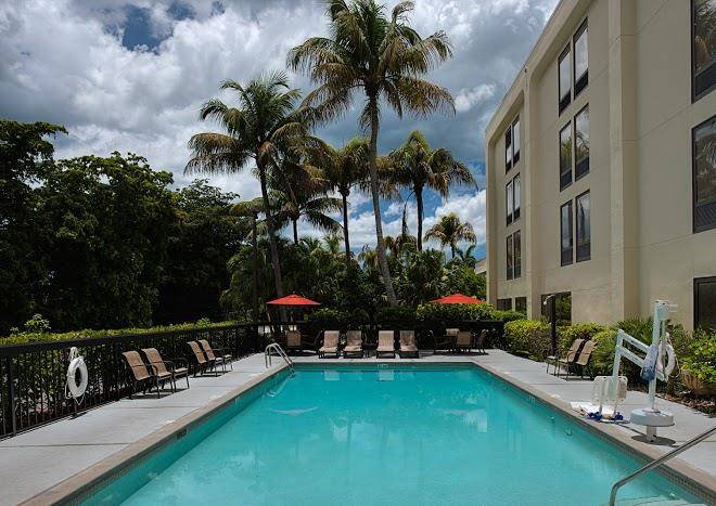 Hampton inn naples central