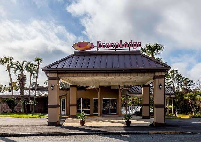 Econo lodge north lake city