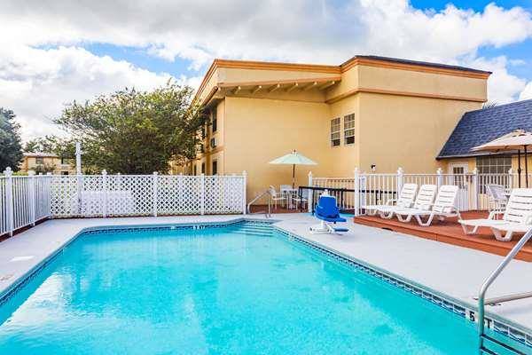 Ramada limited lake city