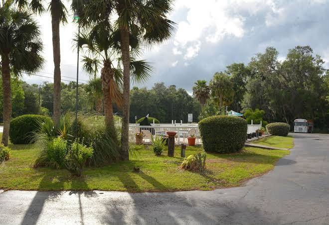 Suwannee gables motel & marina