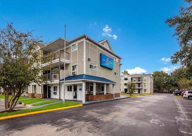 Motel 6 jacksonville fl south