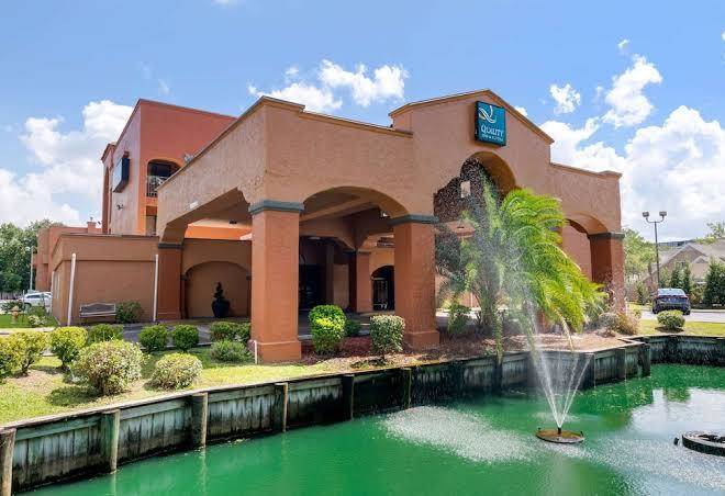 Quality Inn & Suites Jacksonville Fl Image