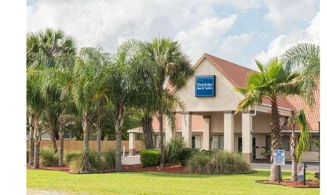 Travelodge inn & suites by wyndham jacksonville airport