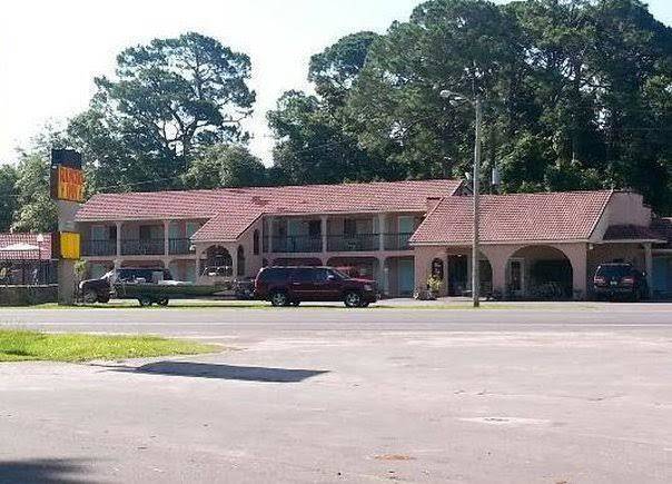 Apalachicola bay inn
