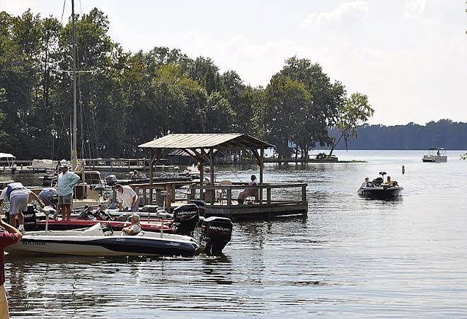 Whippoorwill sportsman's lodge