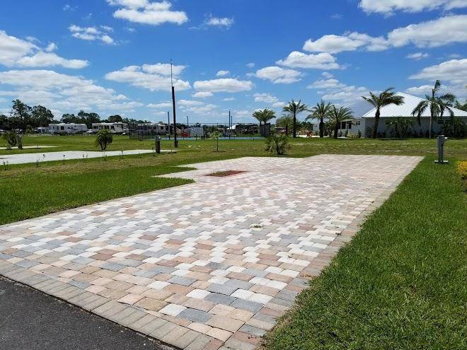 Oak Grove Rv Resort Image