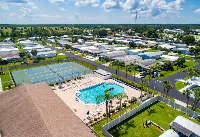 Buttonwood Bay Image