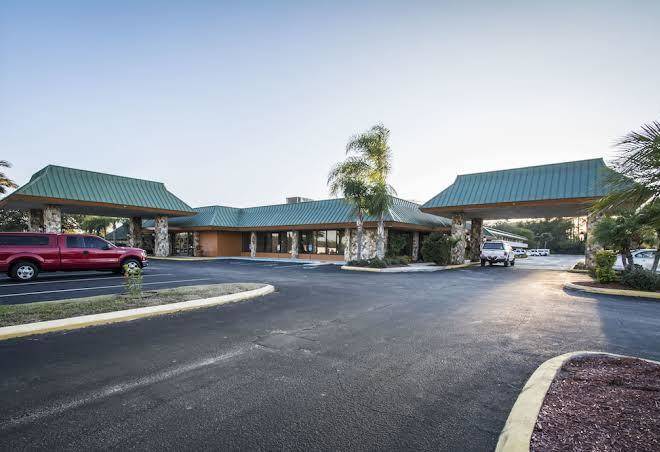 Quality inn & suites sebring north at sun 'n lake