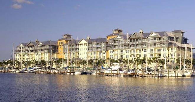 Harborside suites at little harbor