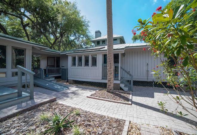 Riverbend retreat fla