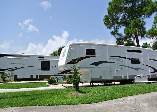 Sunshine Travel Rv Resort Image