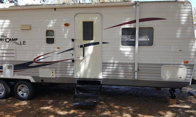 Footloose resort