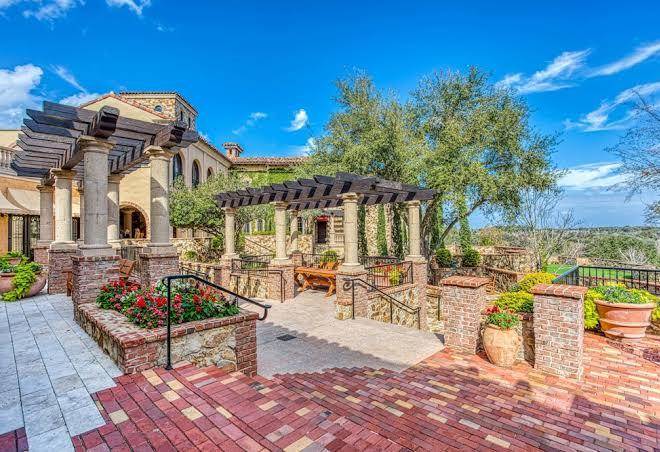 Siena at bella collina