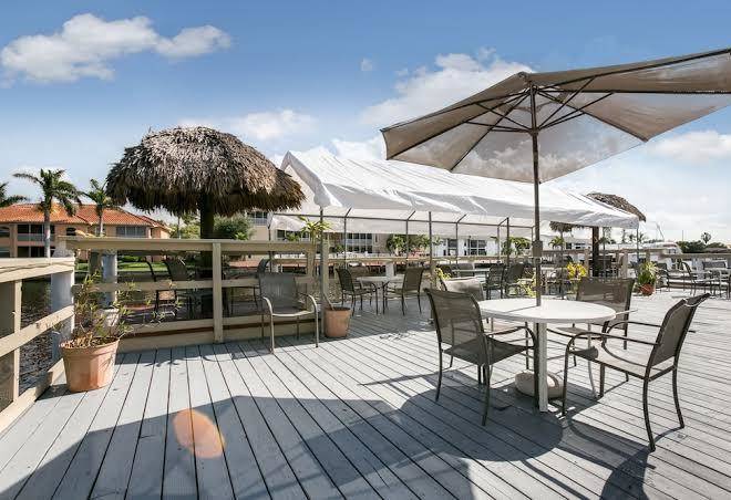 Hideaway waterfront resort & hotel