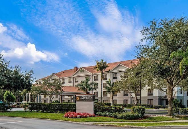 La quinta inn & suites by wyndham bonita springs naples n