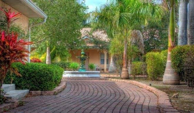 Rock lake resort fort myers florida