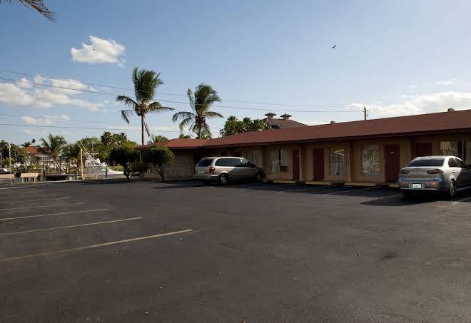 Tahitian inn motel