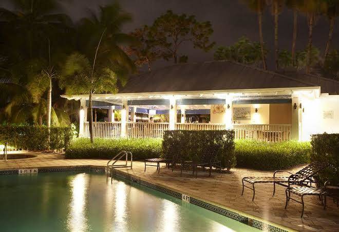 Trianon bonita bay