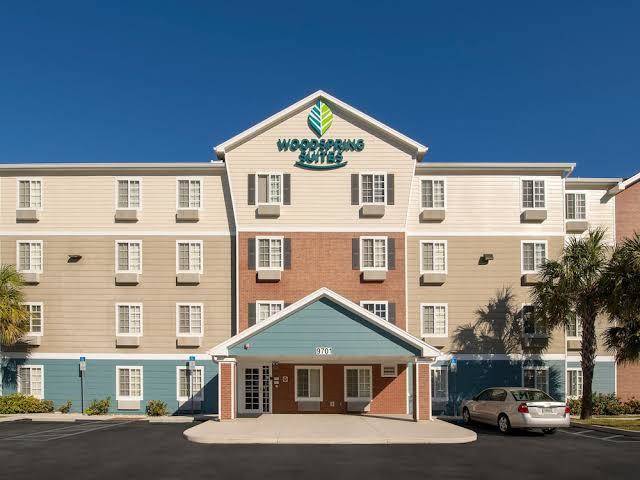 Woodspring suites fort myers northeast