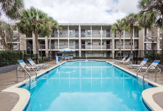 Baymont by wyndham tallahassee central