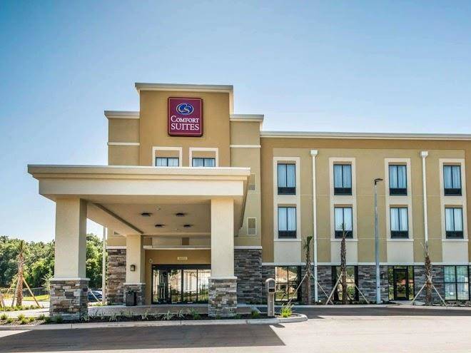 Comfort suites near rainbow springs