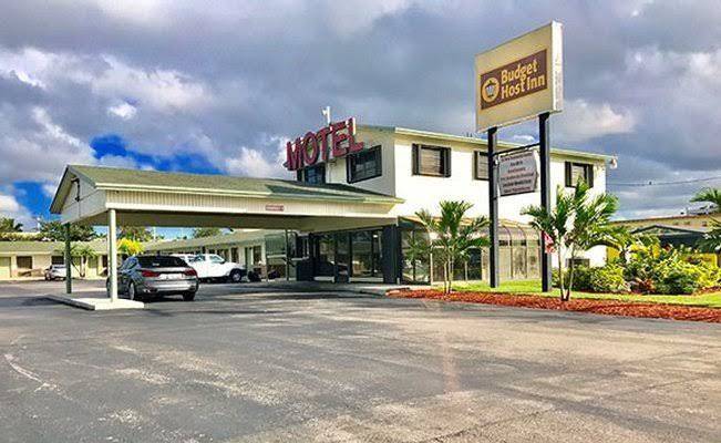 Budget host inn