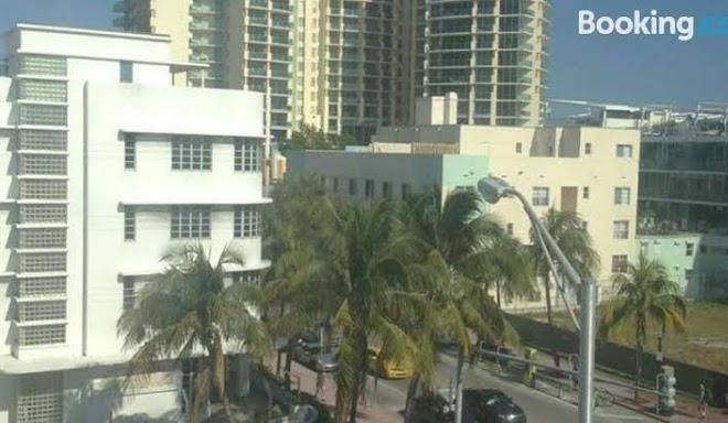 Collins avenue hostel