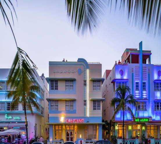 Hilton Vacation Club Crescent On South Beach Miami Image