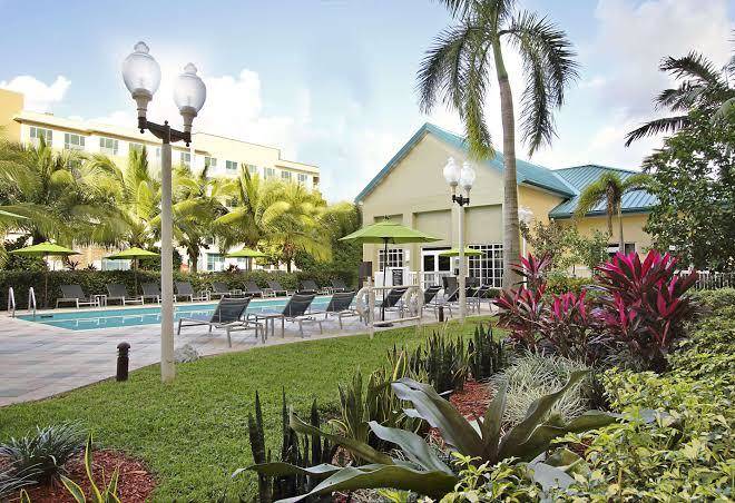 Homewood suites by hilton miami airport west