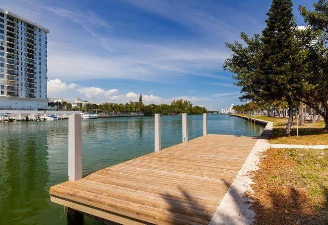 Hotel Alamo Apts Image