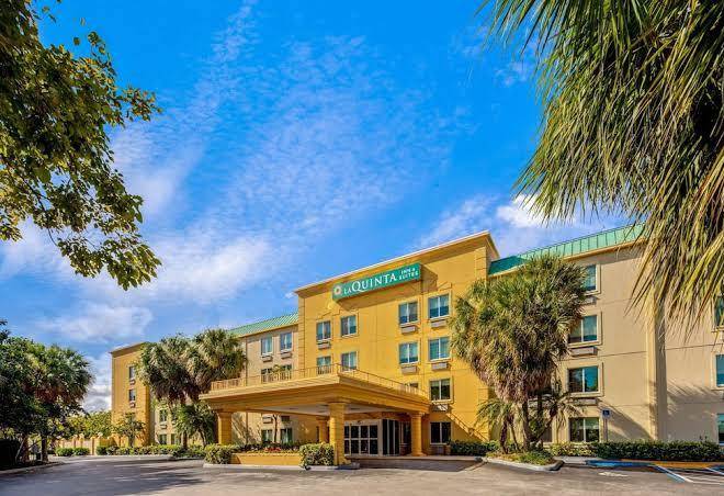 La quinta inn & suites by wyndham miami cutler bay