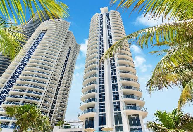 Marenas Beach Resort Image