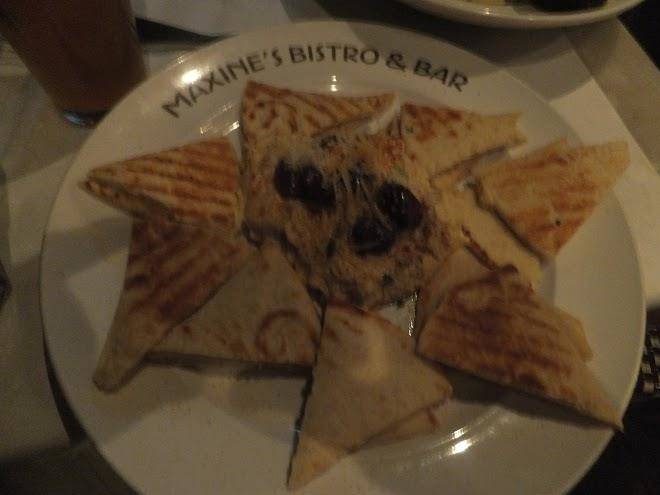 Maxine Hotel Y Restaurante Image