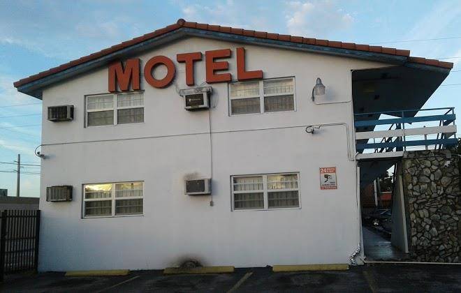 Motel seven