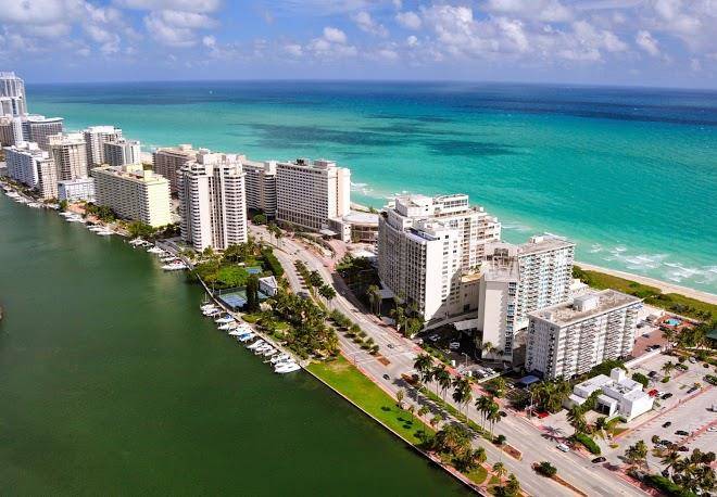 Ocean surf hotel