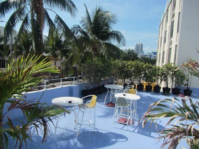 Royal Hotel South Beach Image