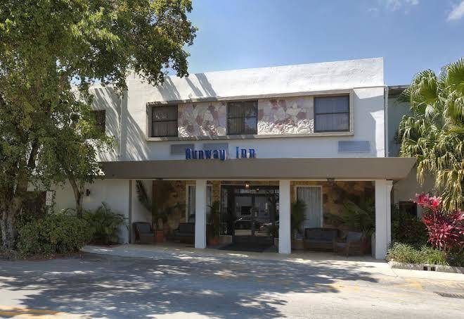 Runway inn miami airport hotel