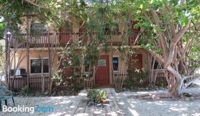 Ed & ellen's lodgings