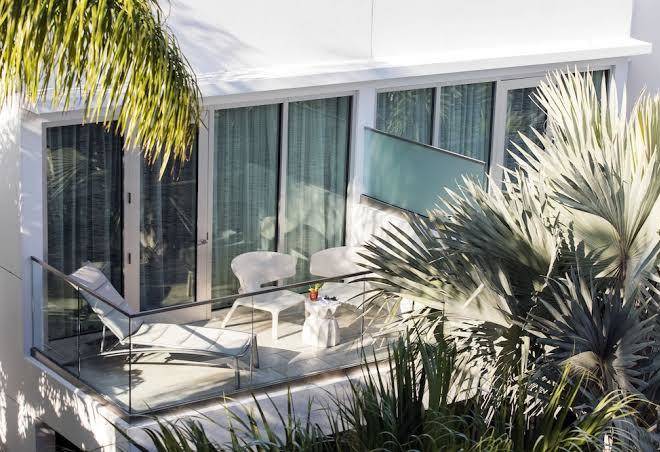 H2o suites hotel