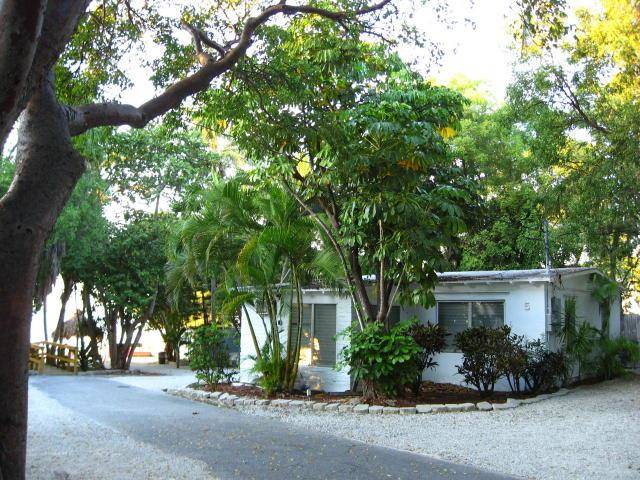 Seafarer resort and beach